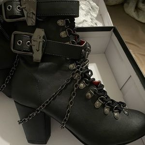 Demonia boots Womens size 8